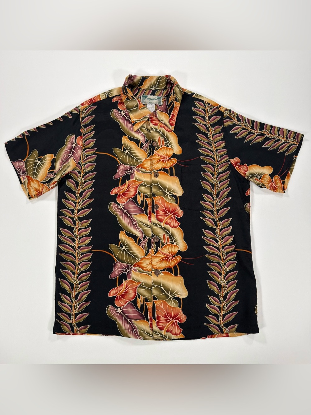 Kamehameha Hawaiian Shirt Mens M Black 100% Rayon Floral Anthurium Leaf Aloha